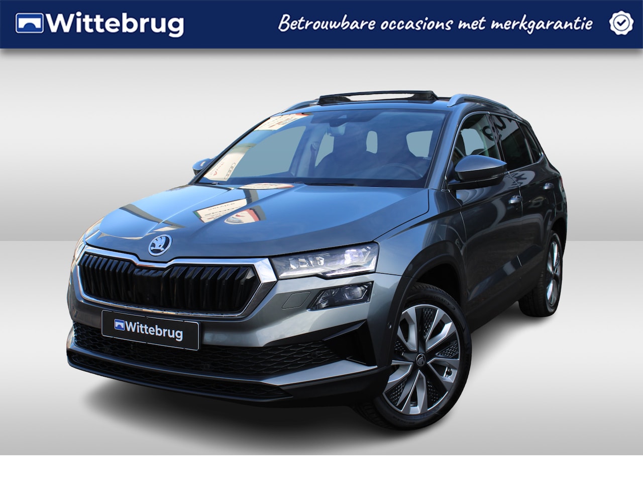 Skoda Karoq - 1.5 TSI ACT 150pk Style DSG Automaat / Panorama dak / Navigatie / APP Connect / LM 18 inch - AutoWereld.nl