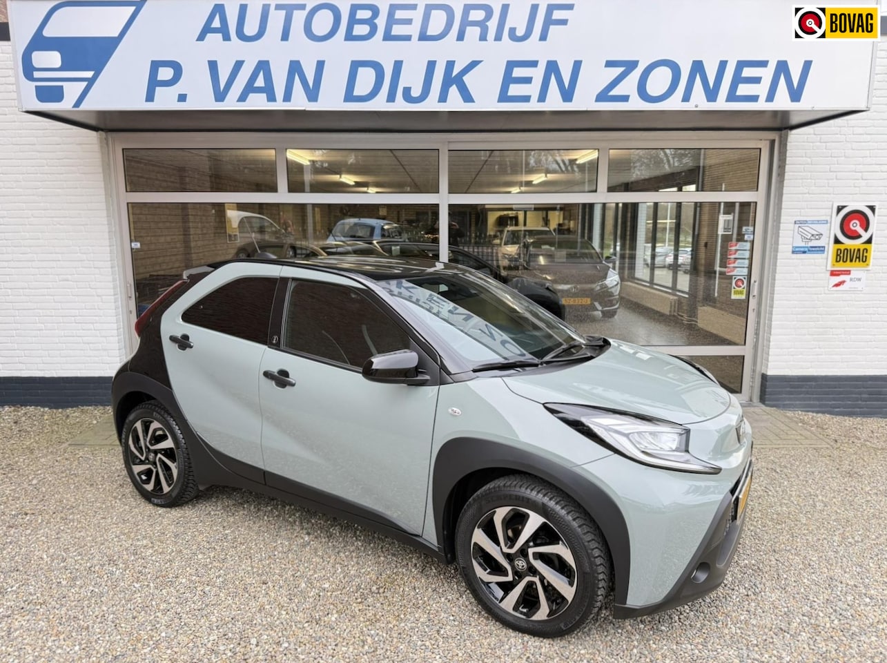 Toyota Aygo X - 1.0 VVT-i S-CVT Envy automaat - AutoWereld.nl
