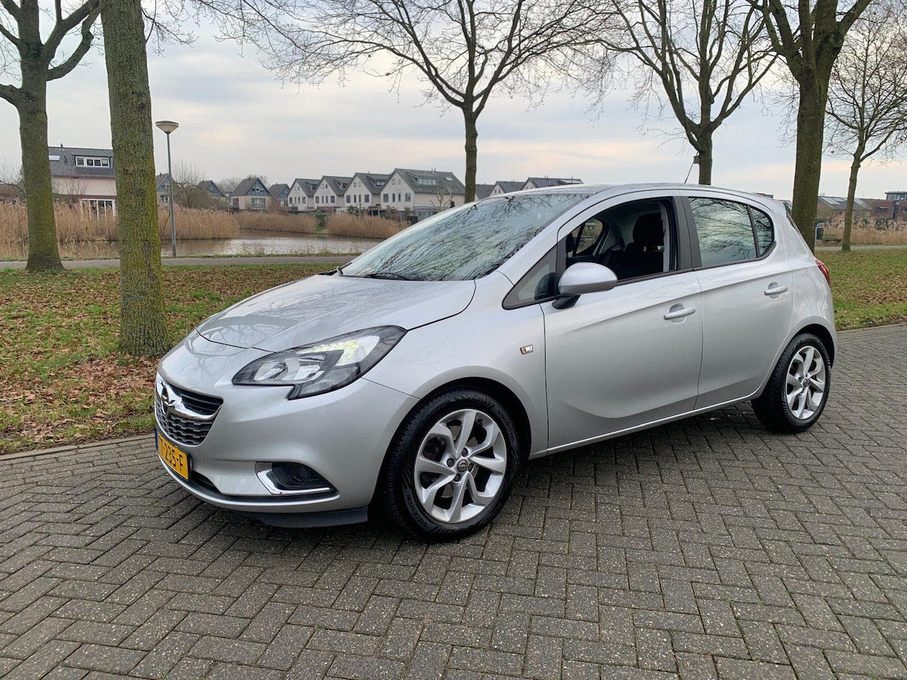 Opel Corsa - 1.3 CDTI Color Edition 1.3 CDTI Color Edition - AutoWereld.nl