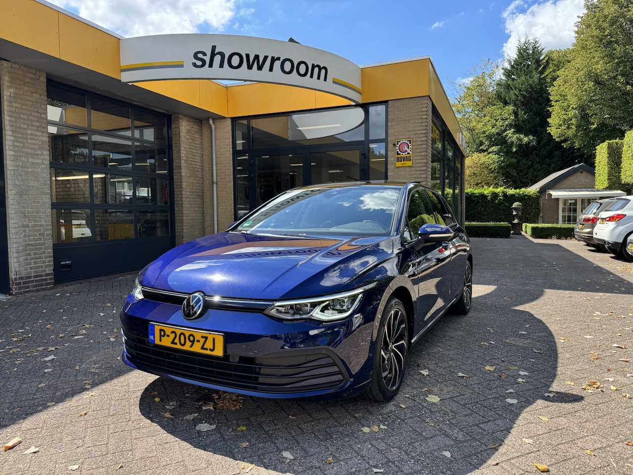 Volkswagen Golf - 1.5 eTSI Style Automaat PanoSchuifdak Navi Carplay - AutoWereld.nl
