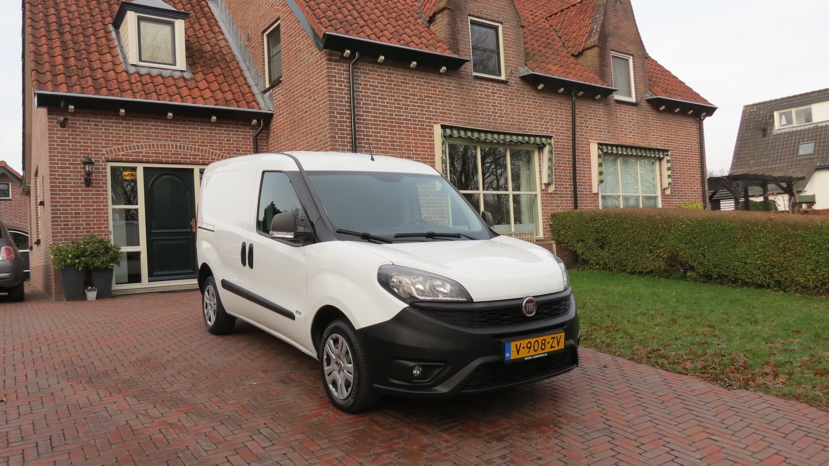 Fiat Doblò Cargo - 1.3 MJ L1H1 SX Zeer nette/mooie Fiat Doblo volledig Dealer onderhouden - AutoWereld.nl