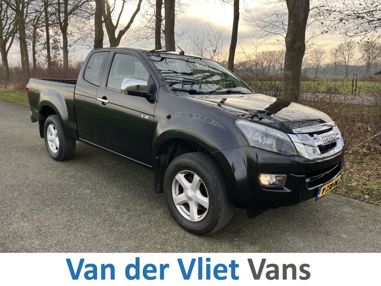 Isuzu D-Max - 2.5 TD Extended 164pk Cab LS 4WD BPM Vrij! Lease €299 p/m, Trekhaak, Airco, Leder, Cruise - AutoWereld.nl