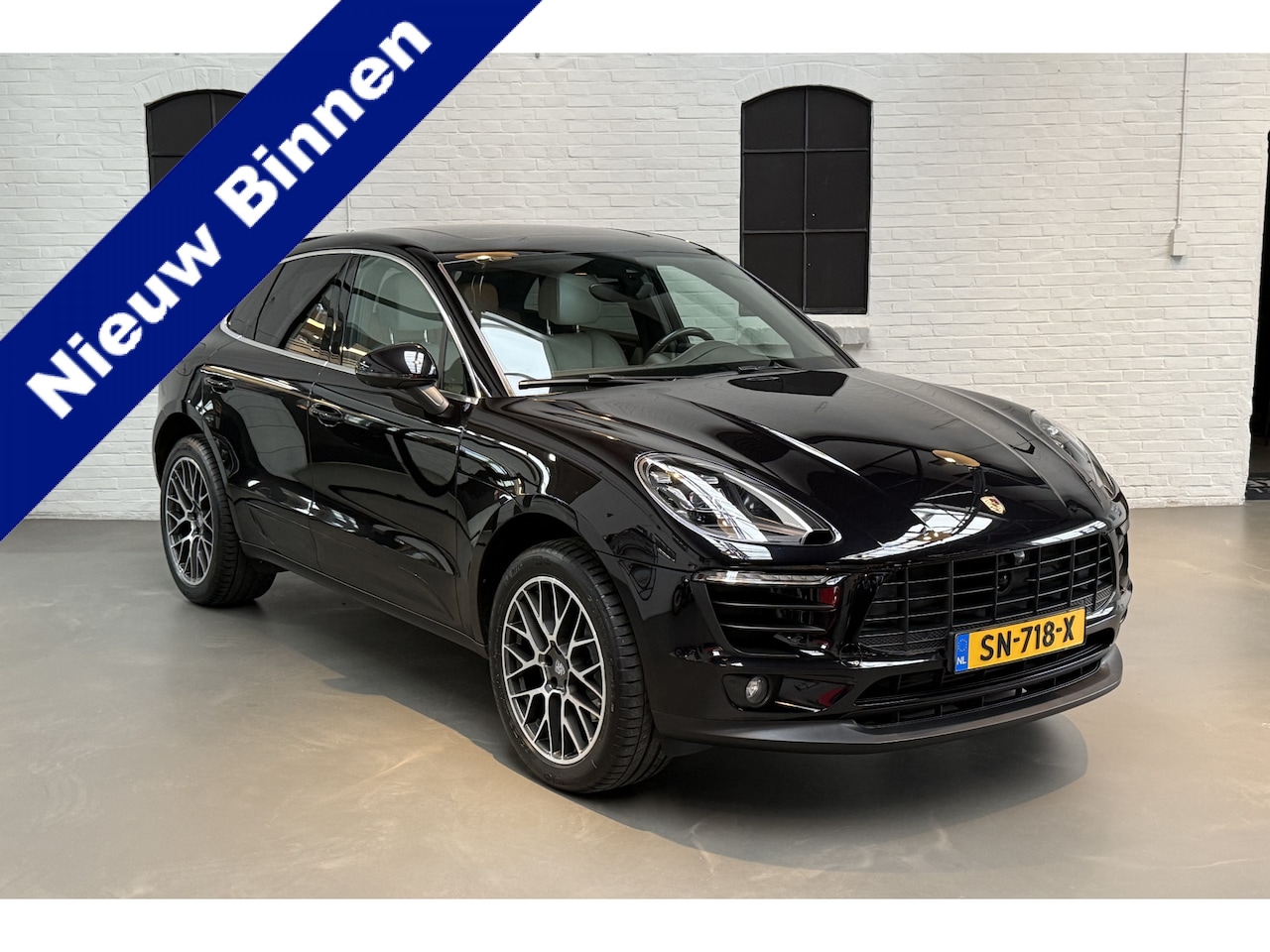 Porsche Macan - 2.0 LUCHTVERING / PANO / ADAP. CRUISE / BOSE - AutoWereld.nl