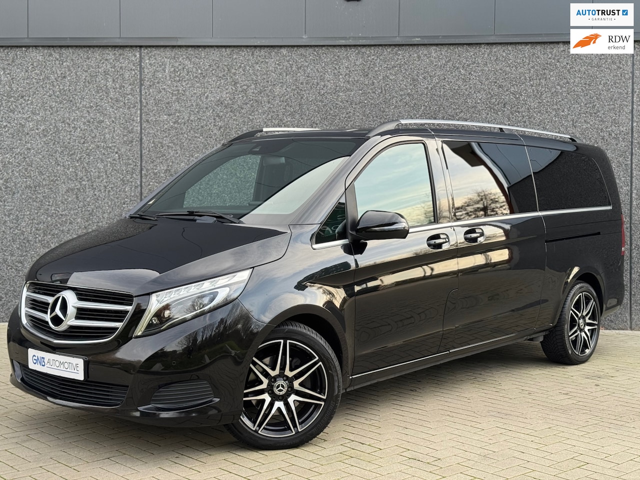 Mercedes-Benz V-klasse - 250d Extra Lang DC Edition | Cruise control | Parkeersensor V+A | Standkachel | Stoelverwa - AutoWereld.nl