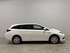 Toyota Auris - 1.8 Hybrid Pano Navi Camera Clima Cruise