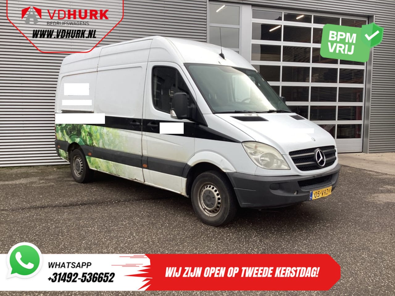 Mercedes-Benz Sprinter - 209 2.2 CDI L2H2 APK 05-2026/ Trekhaak/ 3 Pers./ Radio - AutoWereld.nl
