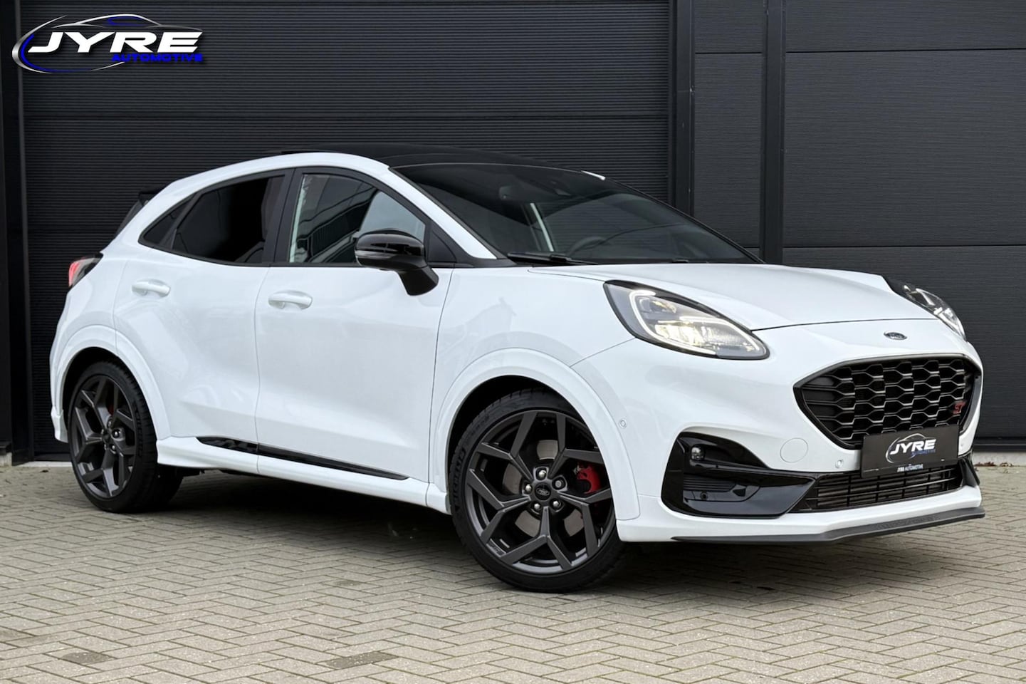 Ford Puma - 1.5 EcoBoost ST-X 1.5 EcoBoost ST-X, 200 PK, Performance Pack, Pano, Trekhaak - AutoWereld.nl