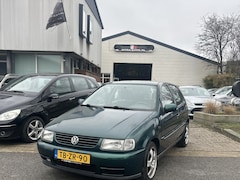 Volkswagen Polo - 1.6 Automaat, 5 Deurs Apk 06-02-2026 Let op prijs is zo mee