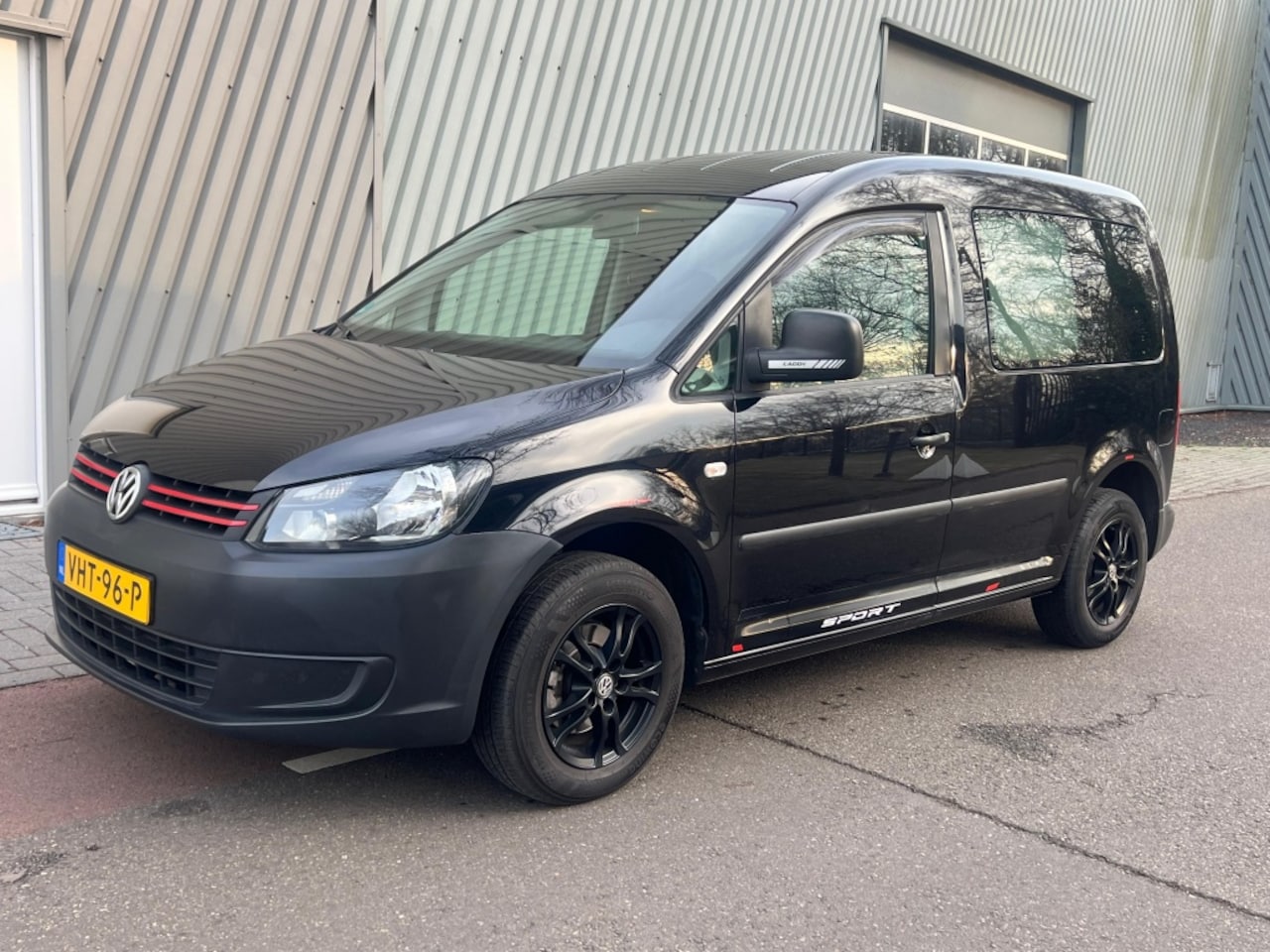 Volkswagen Caddy - 1.2 TSI Easyline 1.2 TSI 85pk Easyline - AutoWereld.nl