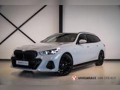 BMW 5-serie Touring - 530e M-Sport | Trekhaak | Stoel/Stuurverw. | Adapt. LED | Camera |