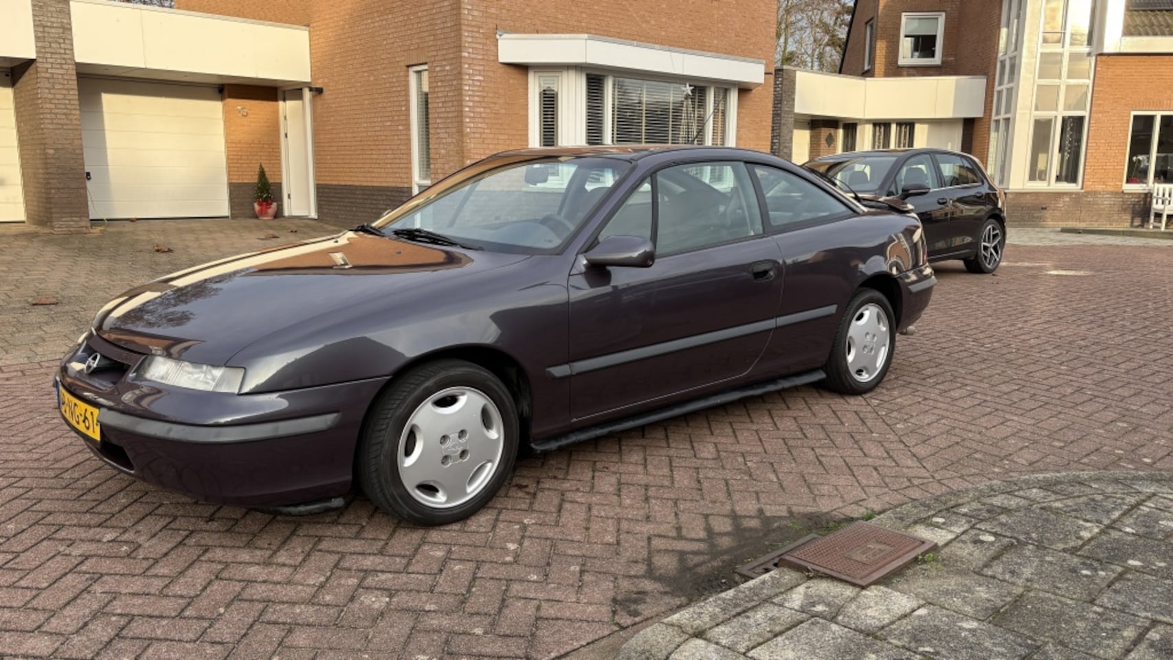 Opel Calibra - 2.0i Basis Automaat 2e Eigenaar geen roest APK 3-2026 - AutoWereld.nl