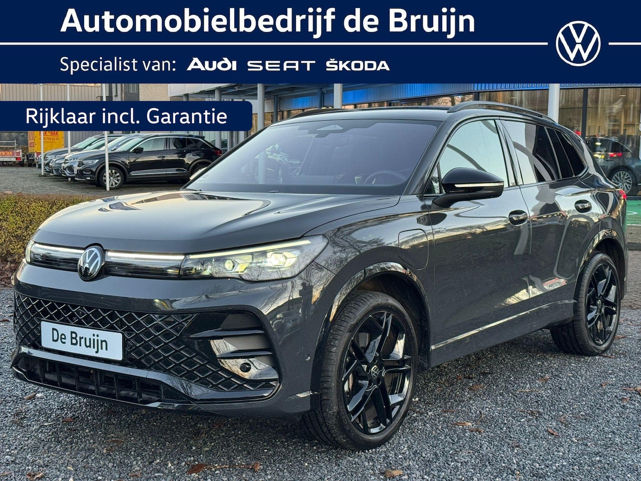 Volkswagen Tiguan - 1.5 E-Hybrid DSG R-Line Blackstyle (360 Camera,IQ,Harman) - AutoWereld.nl
