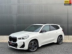 BMW X1 - XDrive30e Panodak | Leder/stof bekl. | Clima | ACC* | Stoel/stuur verw
