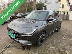 Suzuki Swift - 1.2 Style Smart Hybrid, AUTOMAAT