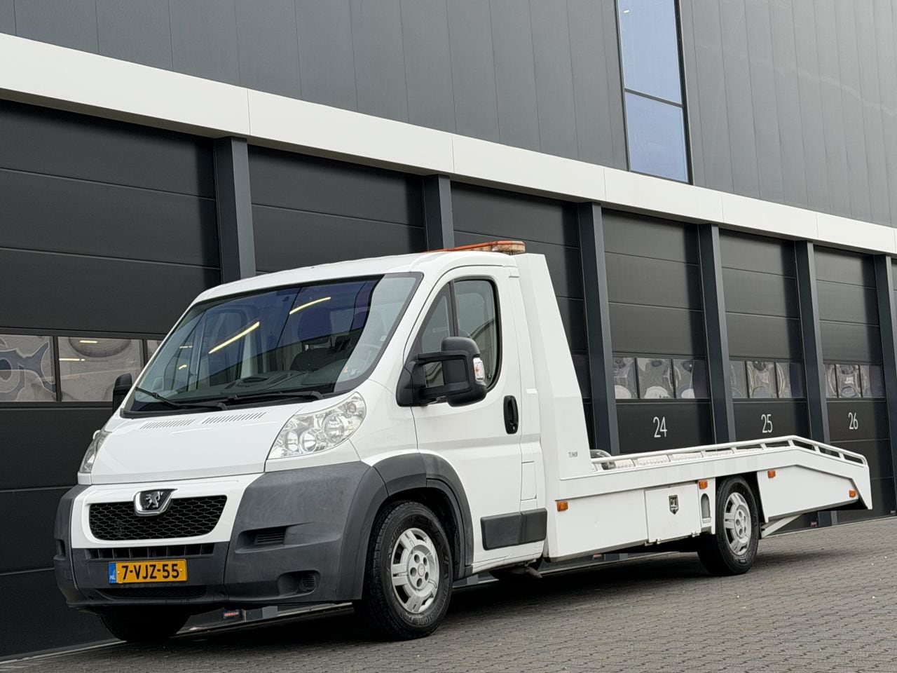 Peugeot Boxer - 3.0 HDI Tijhof oprijwagen luchtvering - AutoWereld.nl