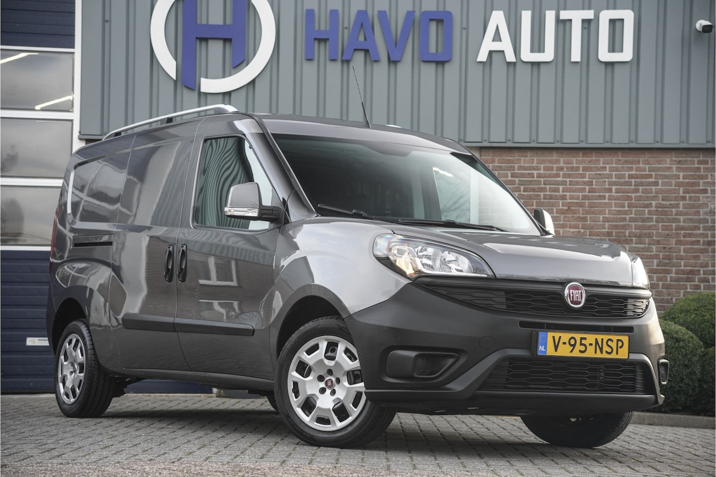Fiat Doblò Cargo - 1.4 L2 Maxi, AIRCO, 3-ZITS, BTW-VRIJ / MARGE - AutoWereld.nl