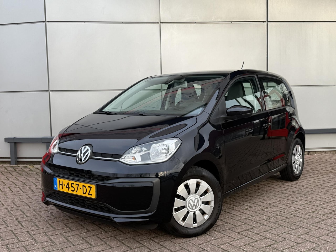 Volkswagen Up! - 1.0 BMT move up! 1.0 BMT move up! - AutoWereld.nl