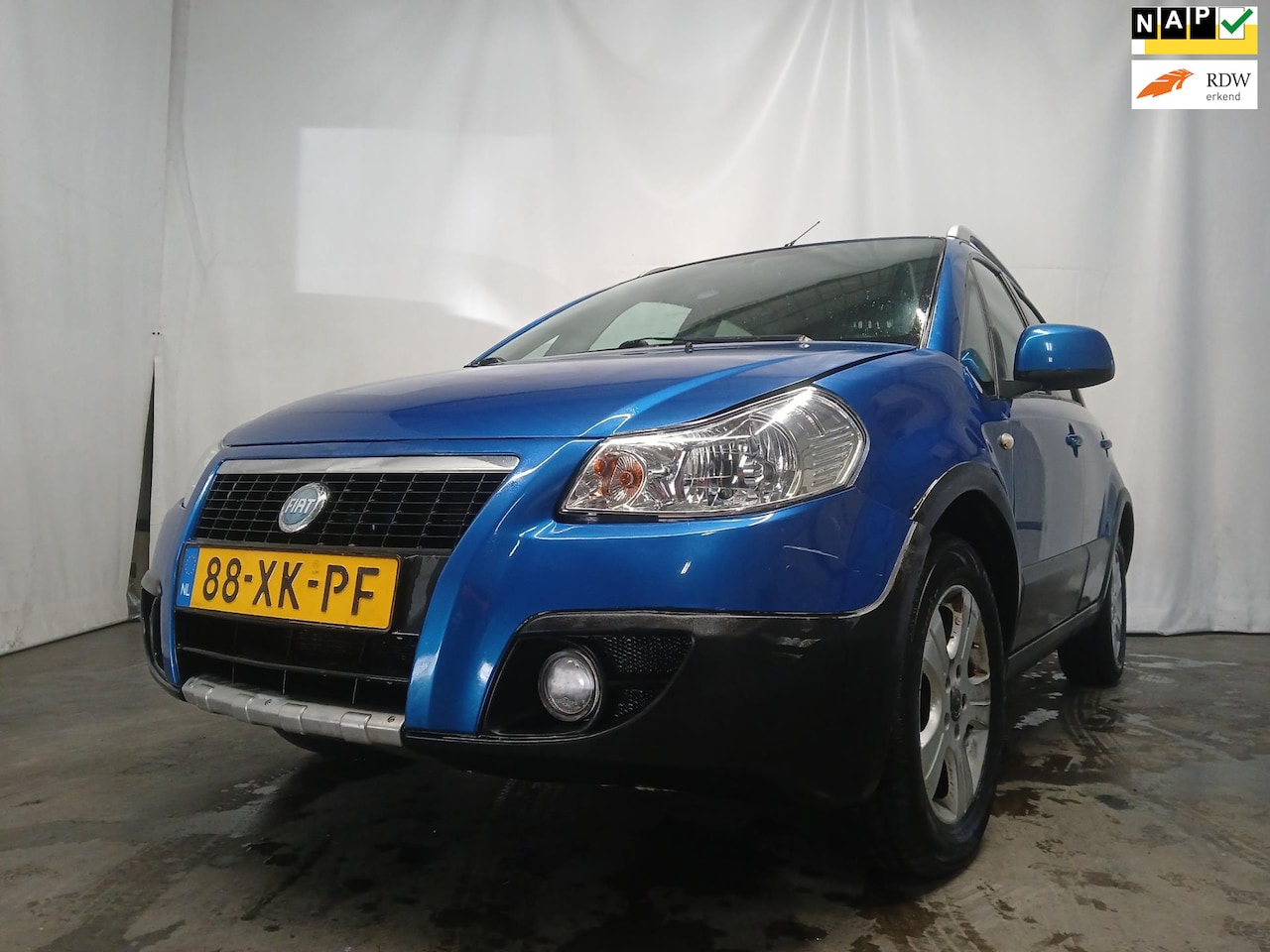 Fiat Sedici - 1.6-16V Experience - Linker Frontschade - AutoWereld.nl