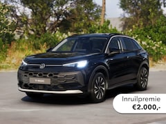 Volkswagen T-Roc - Life First Edition 1.5 eTSI 116 PK | Stoelverwarming | App connect | Camera | 17" velgen |