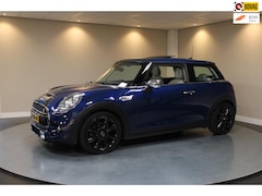 MINI Cooper S - 2.0 Chili Serious Business *Pano* JCW-Stuur|Leer|Stoelverw