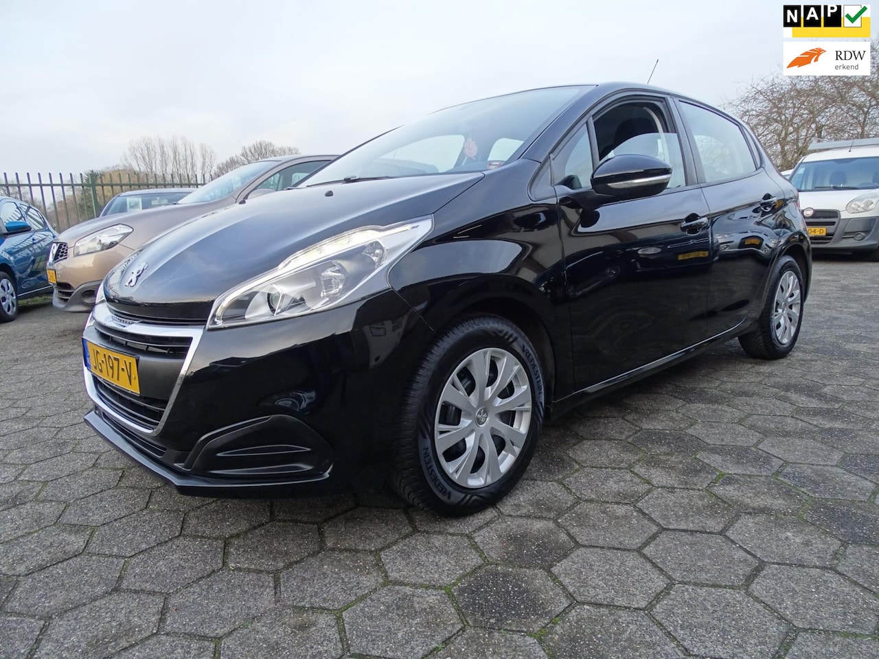 Peugeot 208 - 1.2 PureTech Active AIRCO/LED/CRUISE/5 DEURS - AutoWereld.nl