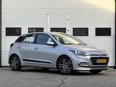 Hyundai i20 - 1.2 HP i-Motion Comfort Navi | Climate | Pdc | Trekhaak