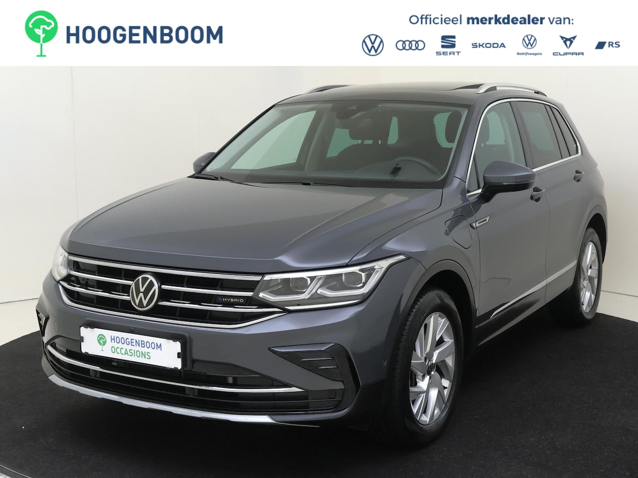 Volkswagen Tiguan - 1.4 TSI eHybrid Elegance | SoH 97% | Panoramadak | Trekhaak | Head-up display | Parkeerass - AutoWereld.nl