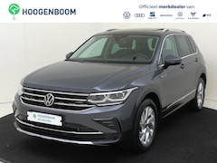 Volkswagen Tiguan - 1.4 TSI eHybrid Elegance | SoH 97% | Panoramadak | Trekhaak | Head-up display | Parkeerass