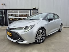 Toyota Corolla - 1.8 Hybrid Style Automaat | Achteruitrijcamera | Cruise control adaptief | 17'' | Stoelver