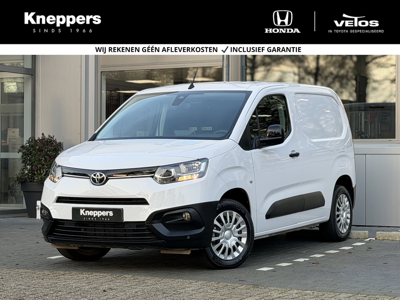 Toyota ProAce City - 1.2 Turbo | GEEN AFLEVERKOSTEN |  Apple/Android, Parkeersensoren V + A, Cruise control - AutoWereld.nl