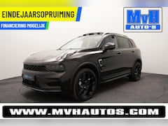 Lynk & Co 01 - 1.5 Hybride|FULL BLACK XL|ZWARTE.HEMEL|NAP