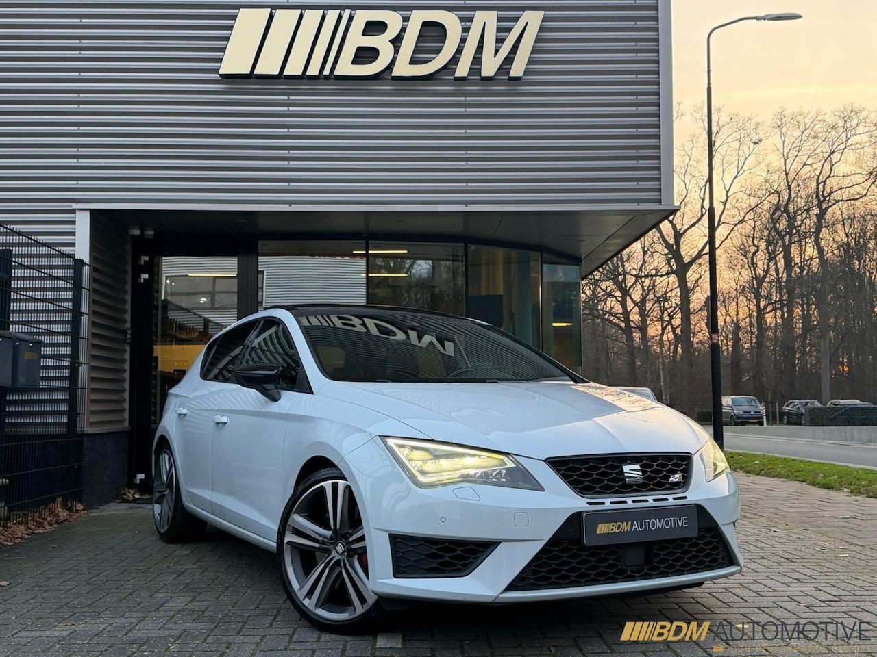 SEAT Leon - 2.0 TSI Cupra 280 2.0 TSI Cupra 280 - AutoWereld.nl