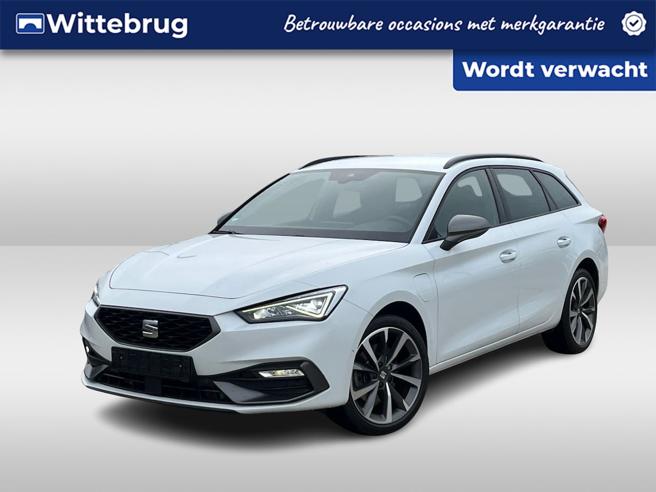 SEAT Leon Sportstourer - 1.4 TSI 204PK DSG eHybrid PHEV FR / Memory Seat / Full Led / Camera / ACC / Full link / Pa - AutoWereld.nl