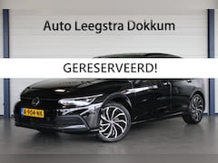 Volkswagen Golf - 1.5 eTSI Style Camera | IQ Light | Memorystoel | Carplay | Stoelverw. | Adapt. Cruise | 17