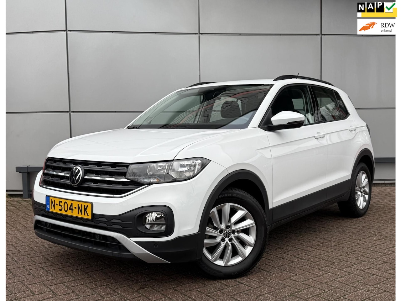 Volkswagen T-Cross - 1.0 TSI Life | Navigatie | Camera | Carplay | - AutoWereld.nl