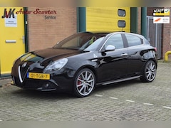 Alfa Romeo Giulietta - 1.7 TBi Quadrifoglio Verde Airco Cruise Control NAP
