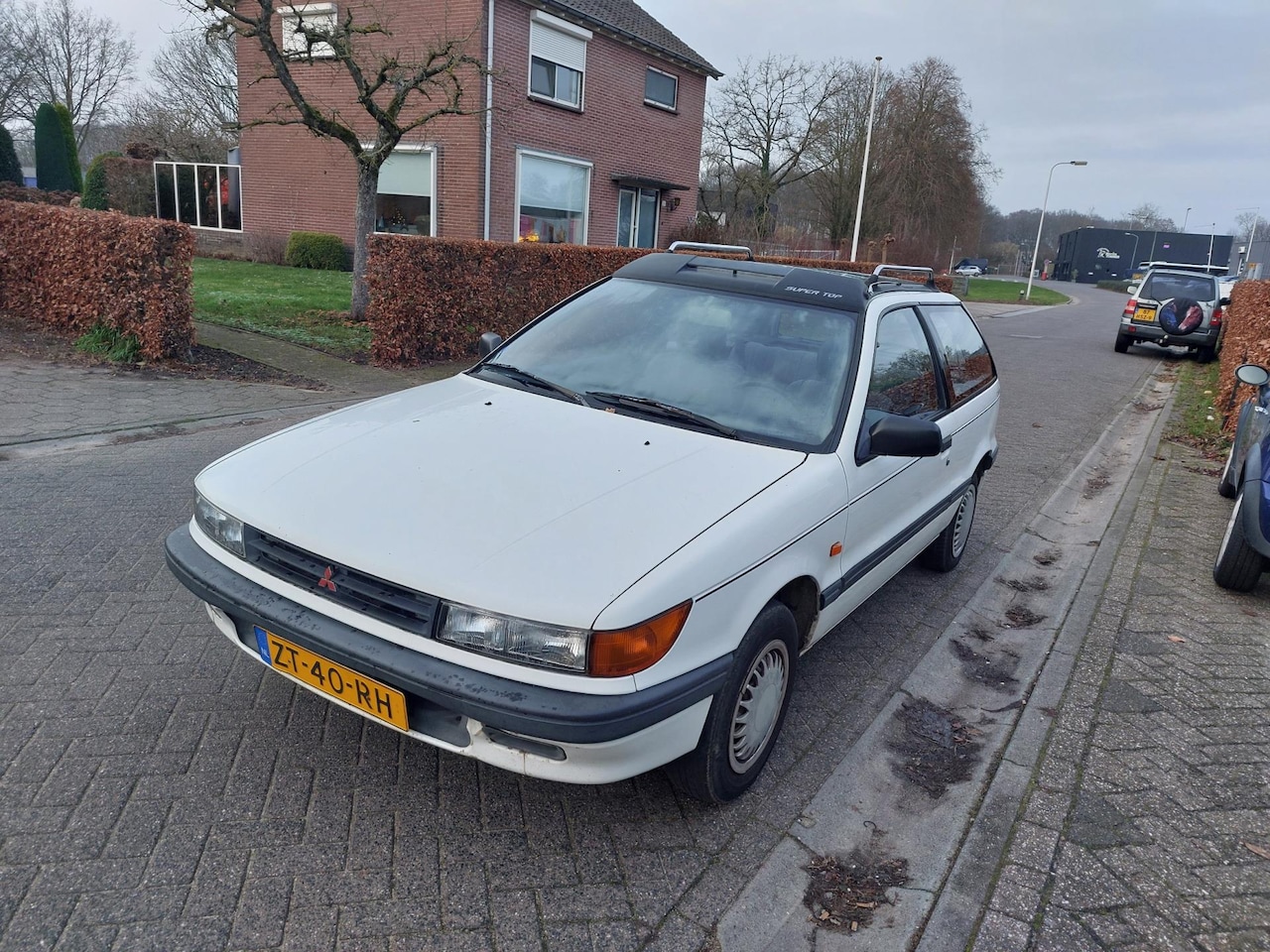 mitsubishi-colt-1-3-gl-klassieker.jpg