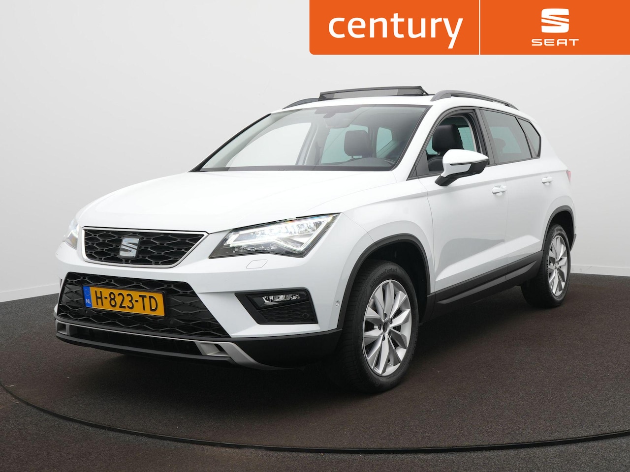 SEAT Ateca - 1.5 TSI 150Pk Style Business Intense / Panoramadak / Leder / Led - AutoWereld.nl