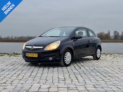 Opel Corsa - 1.2-16V Selection|Airco|Rood Interieur