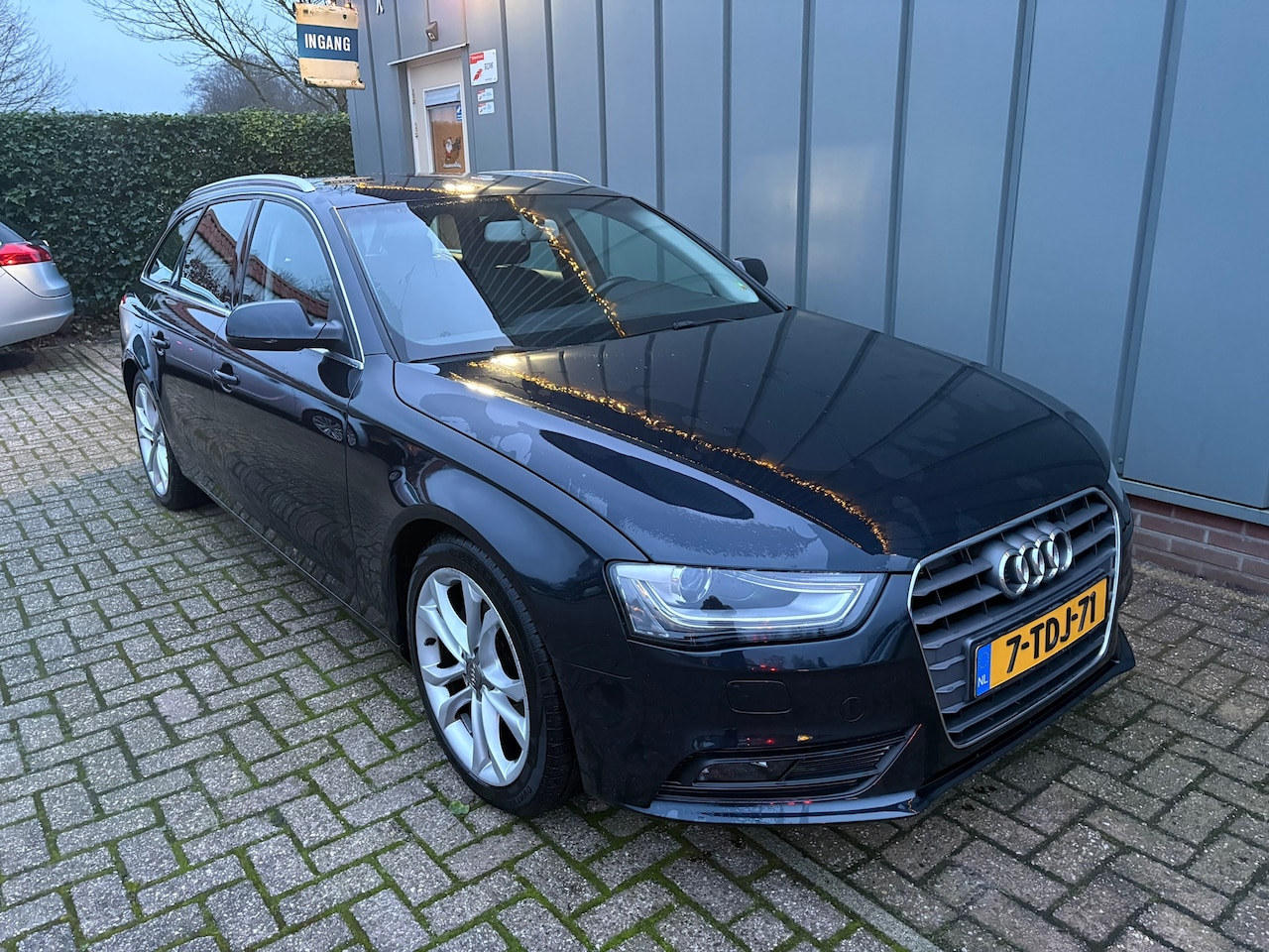 Audi A4 Avant - 1.8 TFSI Business Edition NAP//AIRCO//CRUISE//NAVI//PDC - AutoWereld.nl