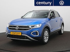 Volkswagen T-Roc - 1.0 TSI 81 kW Style | Panoramadak | Virtual Cockpit | Climate | Adaptive Cruise