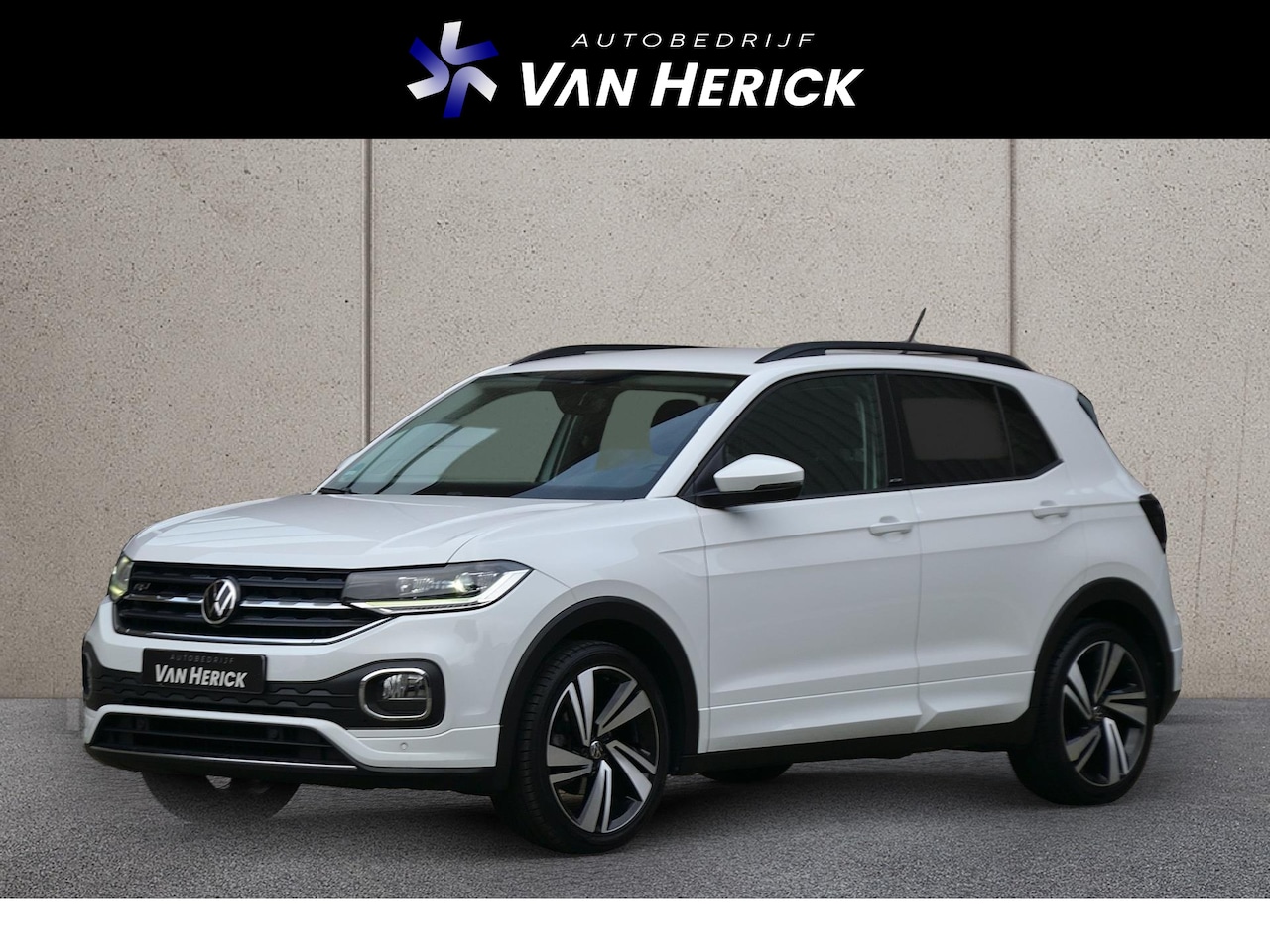 Volkswagen T-Cross - 1.0 TSI R-Line Automaat | ACC | Virtual Cockpit | Navi - AutoWereld.nl