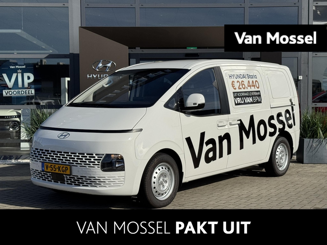 Hyundai Staria - 1.6 T-GDI HEV | € 26.440 Excl BTW & BPM | Volledig Tussenschot | Parkeersensoren | Climate - AutoWereld.nl