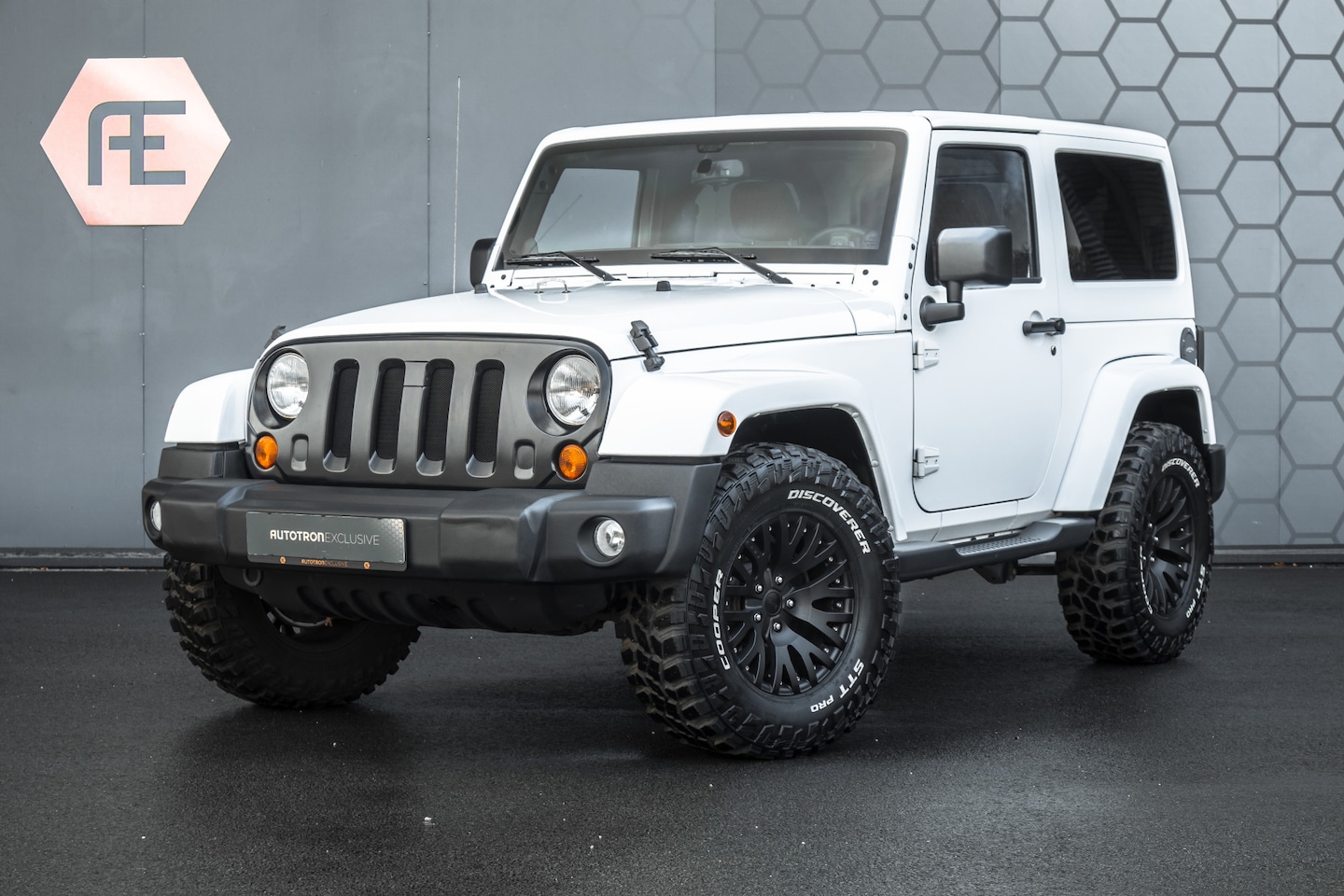 Jeep Wrangler Unlimited - 3.6 Arctic |CHELSEA TRUCK | CAMERA | STOELVERWARMING | CABRIOLET | KAHN UITGEVOERD | SPORT - AutoWereld.nl