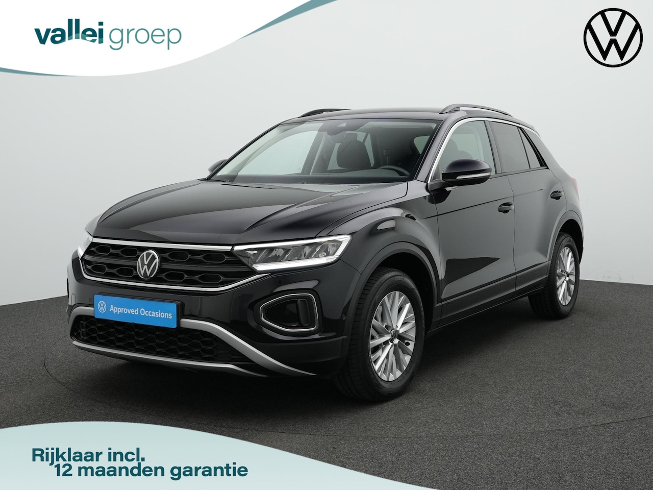 Volkswagen T-Roc - 1.5 TSI 150 pk DSG Life | Trekhaak | Stoelverwarming | Carplay | Parkeersensoren voor/acht - AutoWereld.nl