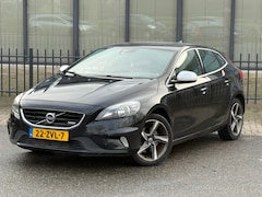 Volvo V40 - 1.6 T3 R-Design