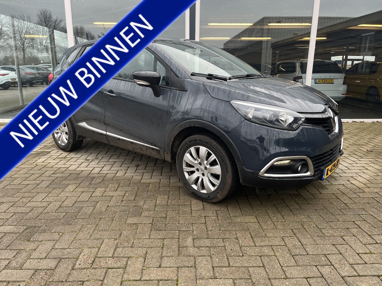 Renault Captur - 0.9 TCe Limited Trekhaak / Airco / Cruise / Lmv / Nav / Led - AutoWereld.nl