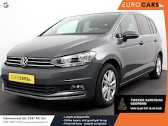 Volkswagen Touran - 1.5 TSI 150pk DSG Highline 7p | Navigatie | Apple Carplay/Android Auto | Electrisch bedien
