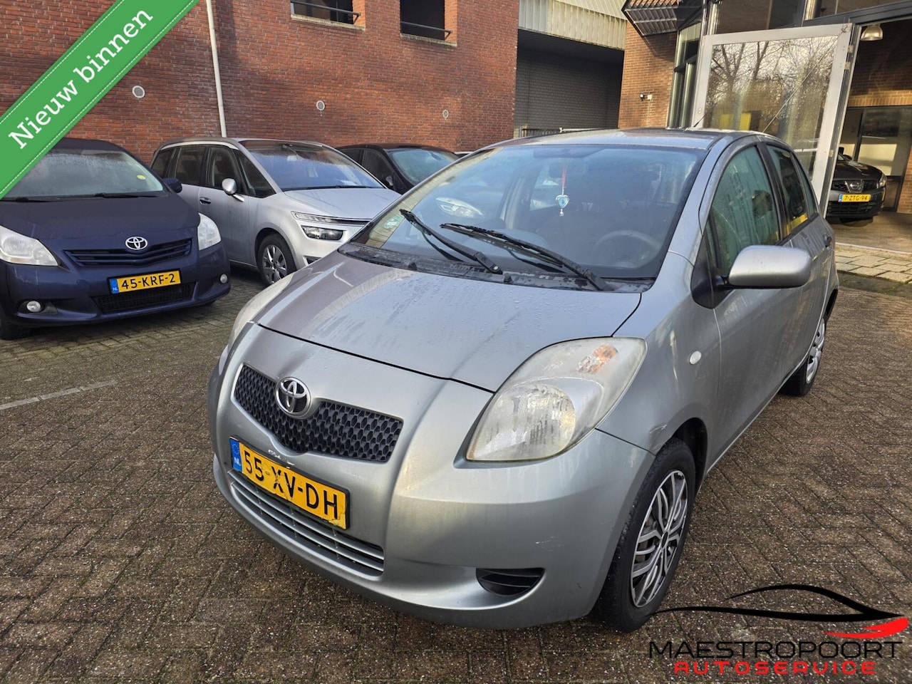 Toyota Yaris - 1.3 VVT-i Sol 1.3 VVTi Sol - AutoWereld.nl