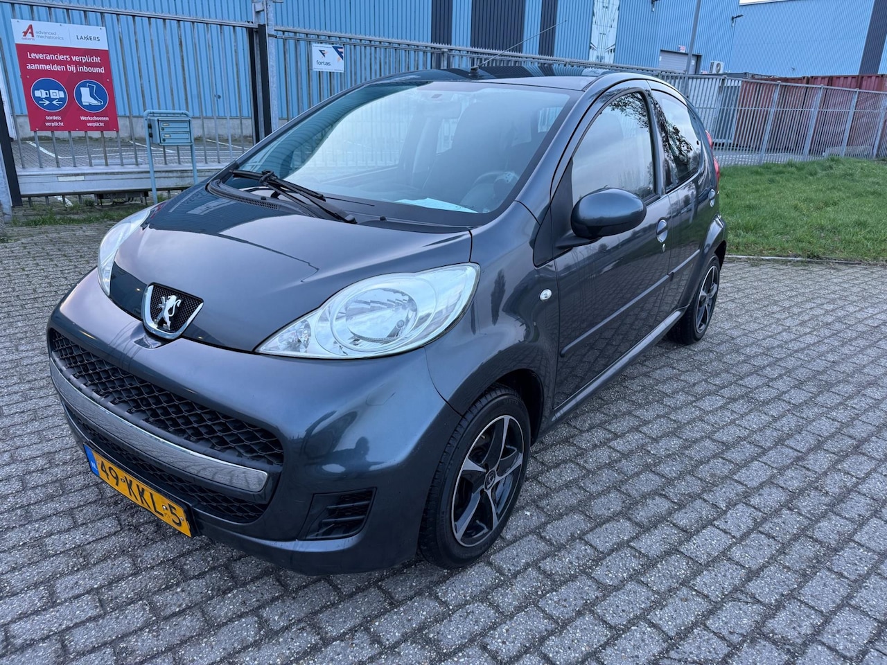 Peugeot 107 - 1.0-12V Sublime 5D, Airco, 157.793km, Nap, Nwe APK - AutoWereld.nl